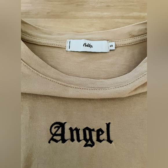 Adika Angel Embroidered Tan Long Sleeve Shirt Women’s Sz Small Soft Stretchy Y2K - Picture 6 of 10